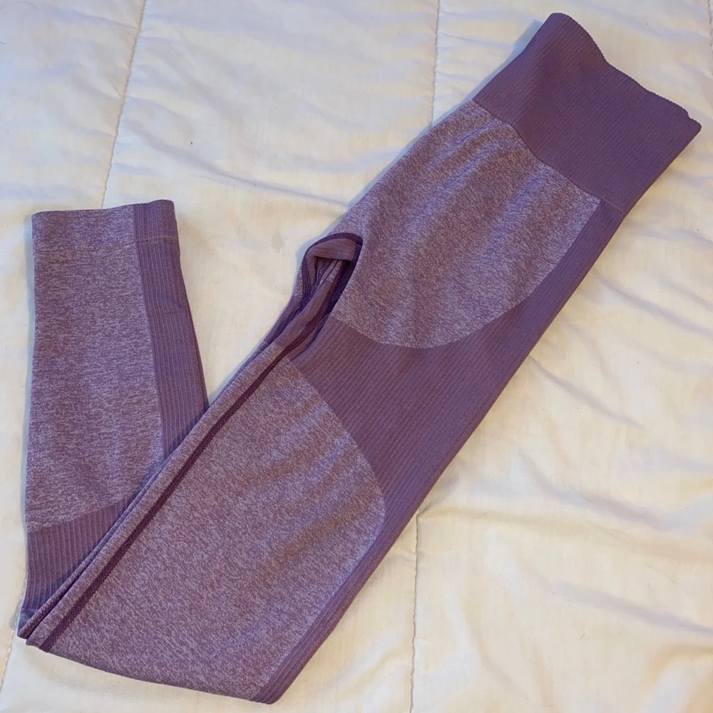 Purple Butt lifting leggings